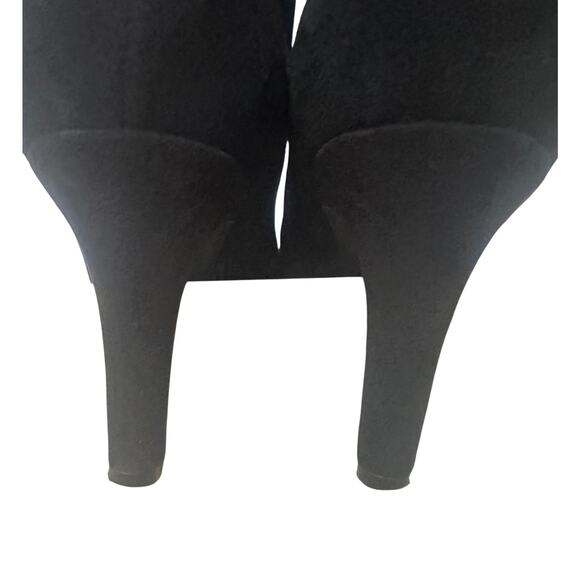 Clarks Collection Adriel Sadie Black Suede Booties Chic Comfort SZ 9.5M - Picture 11 of 11